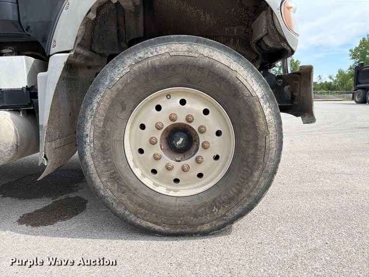 image for item FK3132 2015 Mack GU dump truck