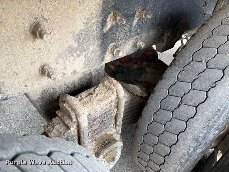 image for item FK3132 2015 Mack GU dump truck
