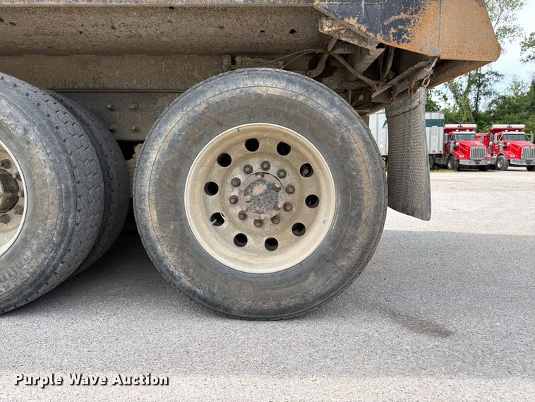 image for item FK3132 2015 Mack GU dump truck