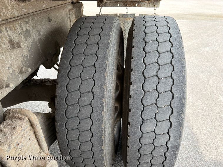 image for item FK3132 2015 Mack GU dump truck