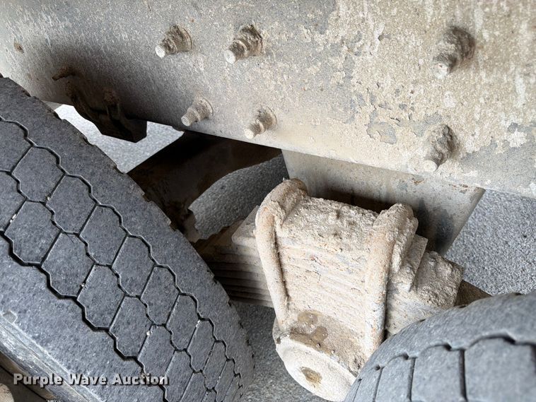 image for item FK3132 2015 Mack GU dump truck