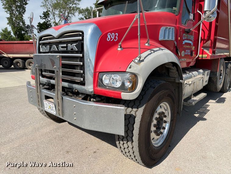 image for item FK3133 2014 Mack GU dump truck