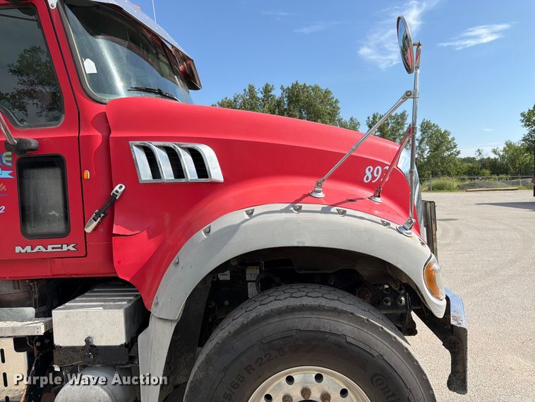 image for item FK3133 2014 Mack GU dump truck