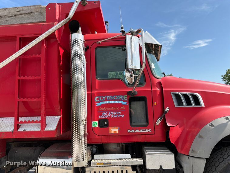 image for item FK3133 2014 Mack GU dump truck