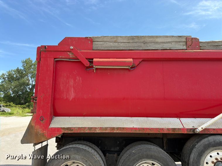 image for item FK3133 2014 Mack GU dump truck