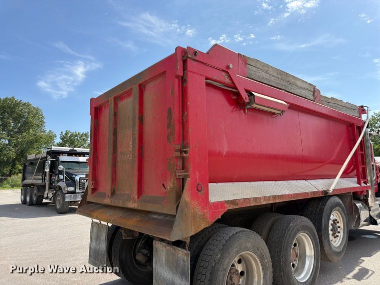 image for item FK3133 2014 Mack GU dump truck