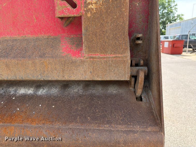 image for item FK3133 2014 Mack GU dump truck