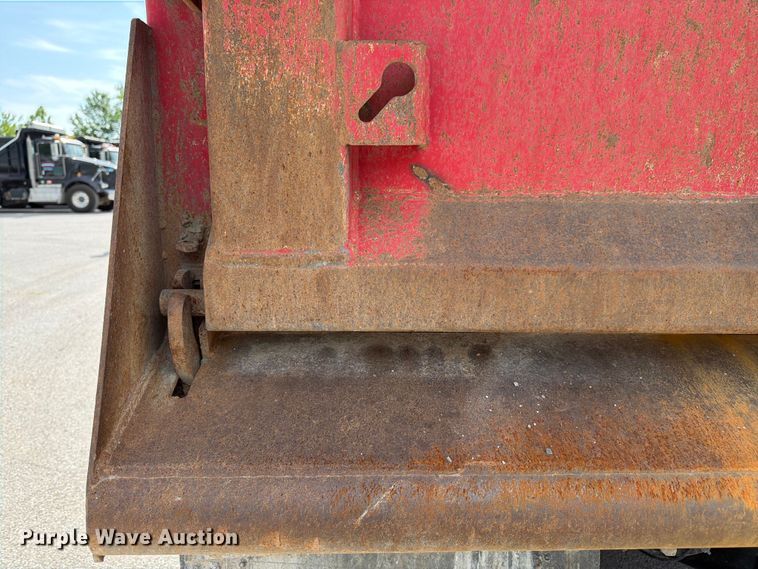 image for item FK3133 2014 Mack GU dump truck