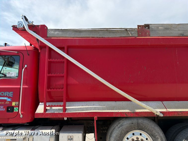 image for item FK3133 2014 Mack GU dump truck