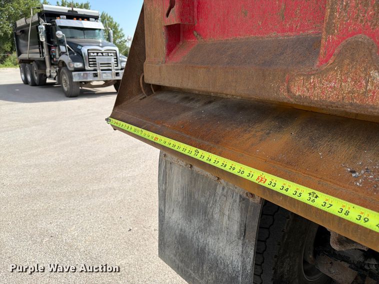 image for item FK3133 2014 Mack GU dump truck