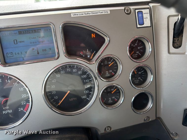 image for item FK3133 2014 Mack GU dump truck