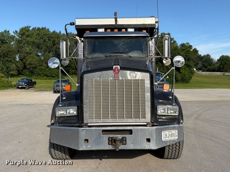 image for item FK3134 2013 Kenworth T800 