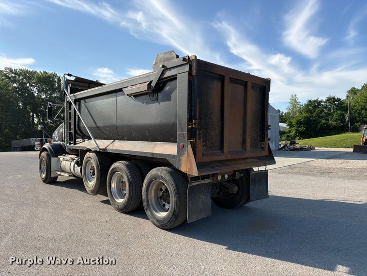 image for item FK3134 2013 Kenworth T800 