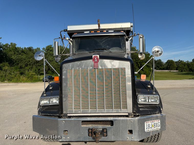 image for item FK3134 2013 Kenworth T800 
