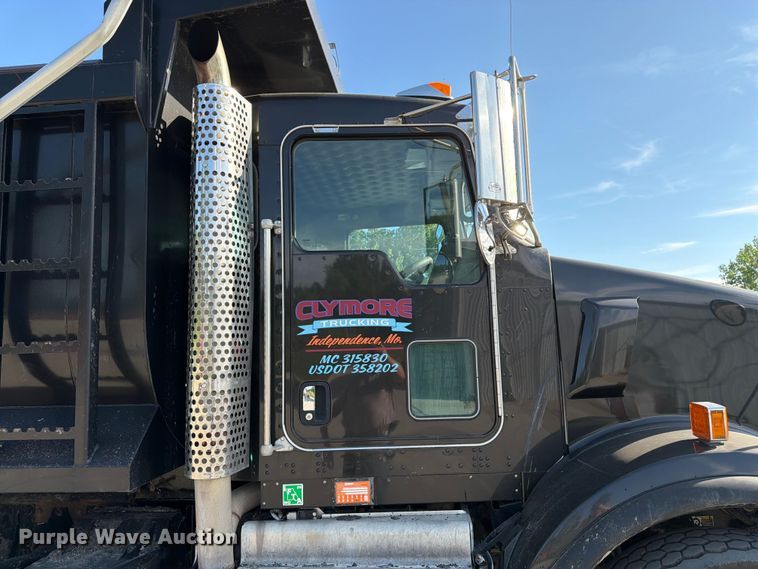 image for item FK3134 2013 Kenworth T800 