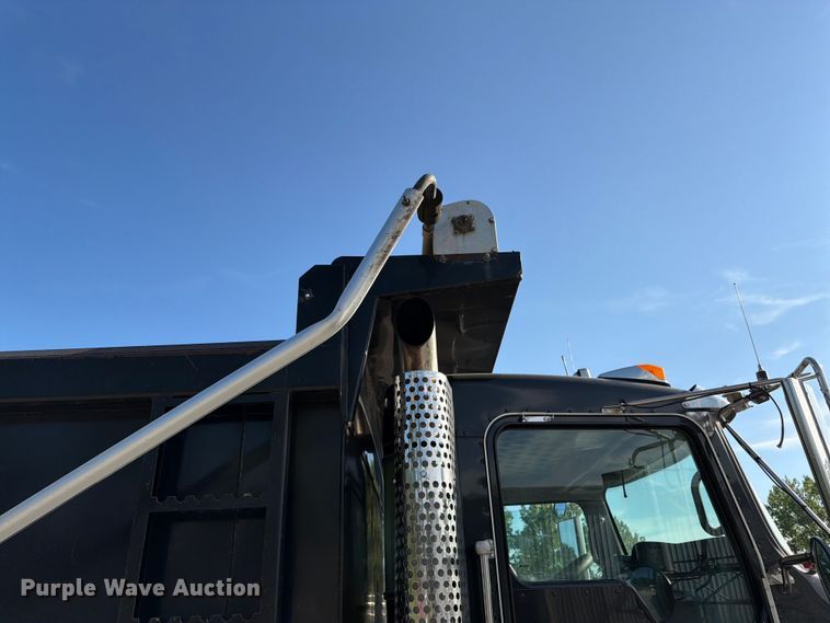 image for item FK3134 2013 Kenworth T800 