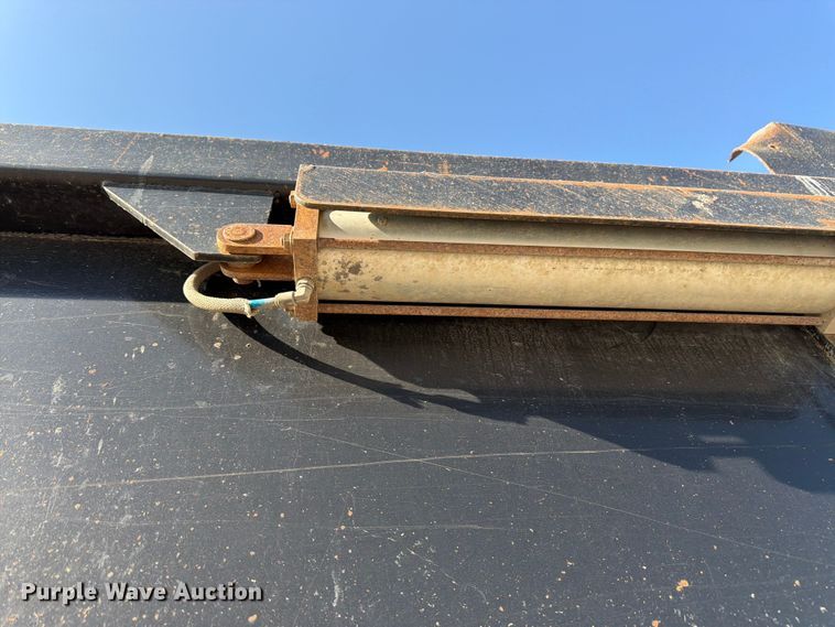 image for item FK3134 2013 Kenworth T800 