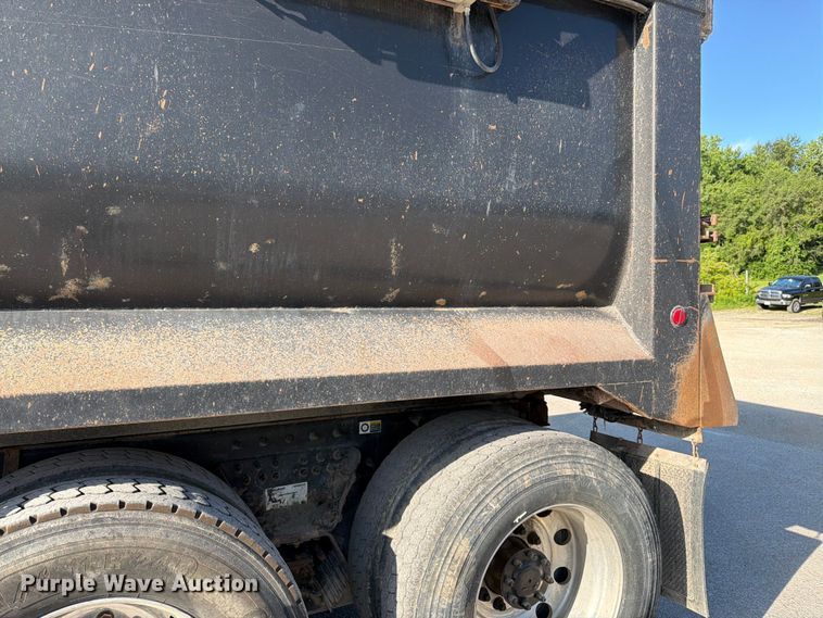 image for item FK3134 2013 Kenworth T800 