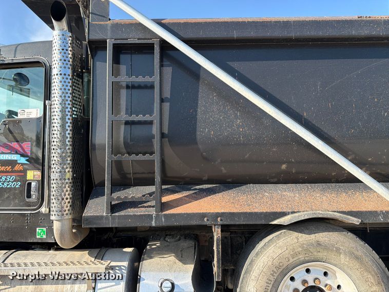 image for item FK3134 2013 Kenworth T800 
