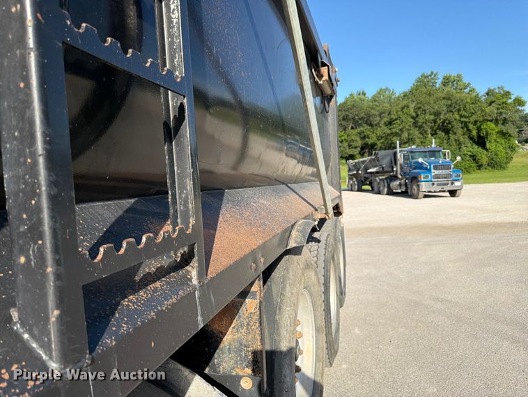image for item FK3134 2013 Kenworth T800 