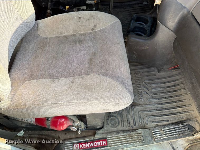 image for item FK3134 2013 Kenworth T800 