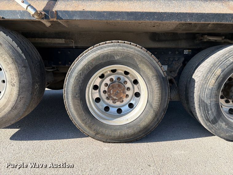 image for item FK3134 2013 Kenworth T800 