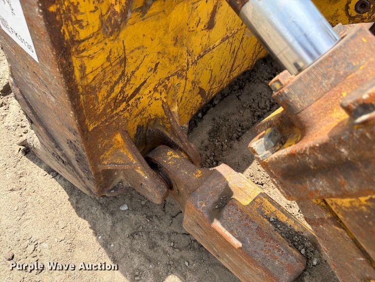 image for item FK3135 1992 Komatsu D68E dozer