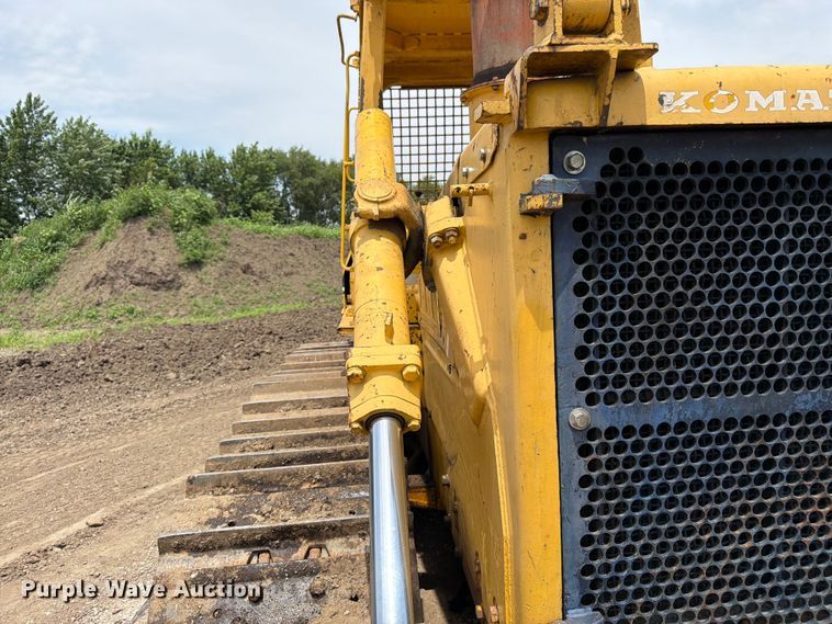 image for item FK3135 1992 Komatsu D68E dozer