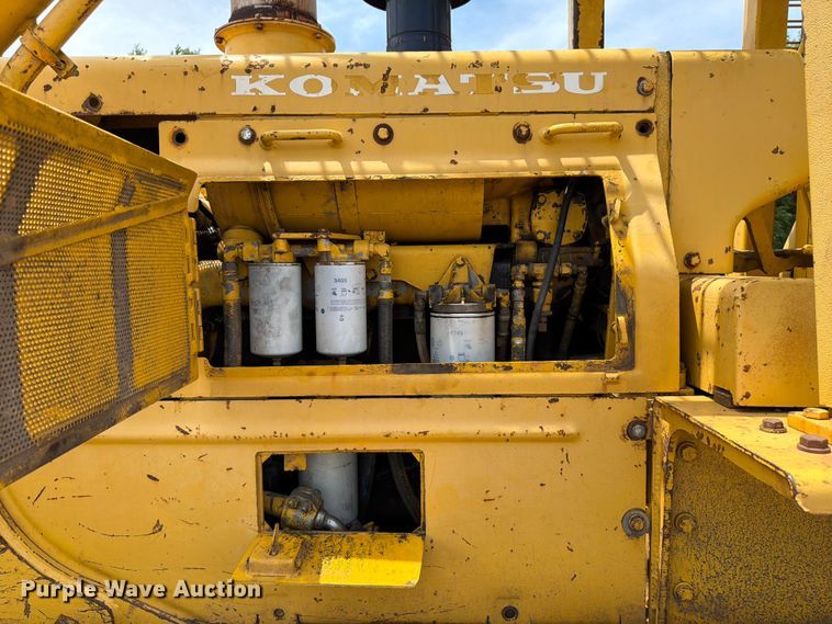 image for item FK3135 1992 Komatsu D68E dozer