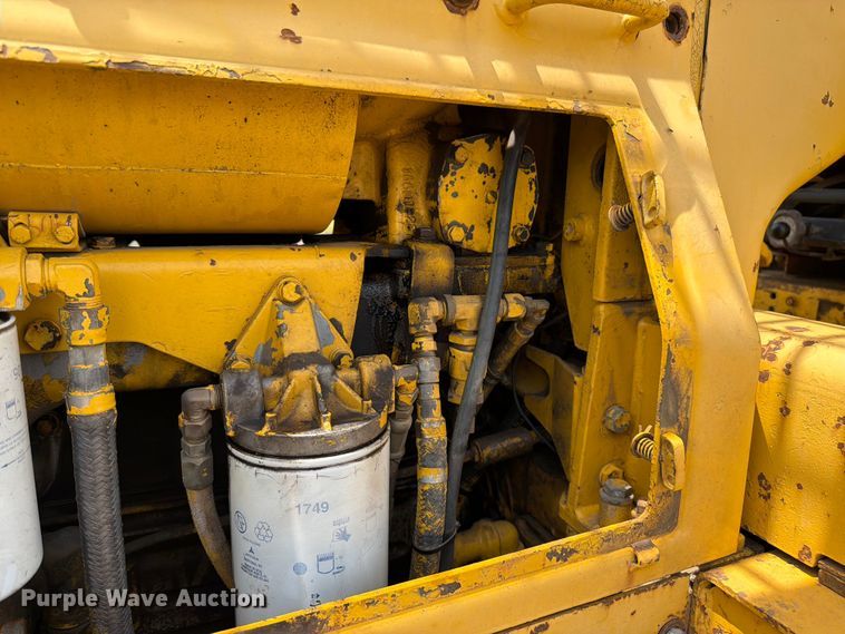 image for item FK3135 1992 Komatsu D68E dozer