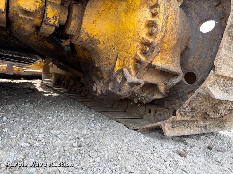 image for item FK3135 1992 Komatsu D68E dozer