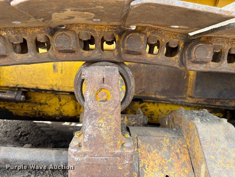 image for item FK3135 1992 Komatsu D68E dozer