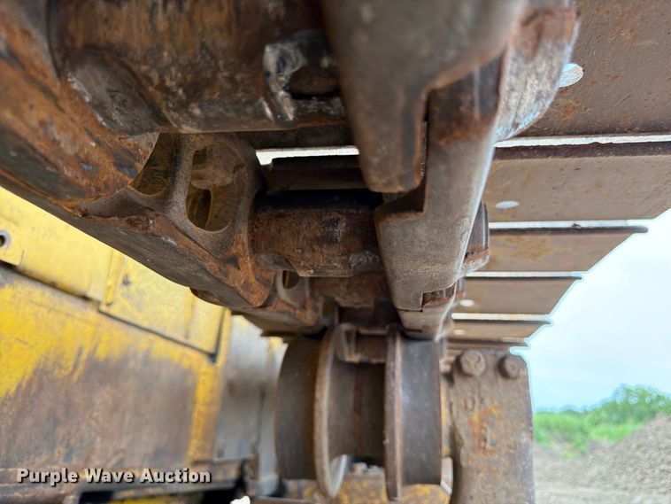 image for item FK3135 1992 Komatsu D68E dozer