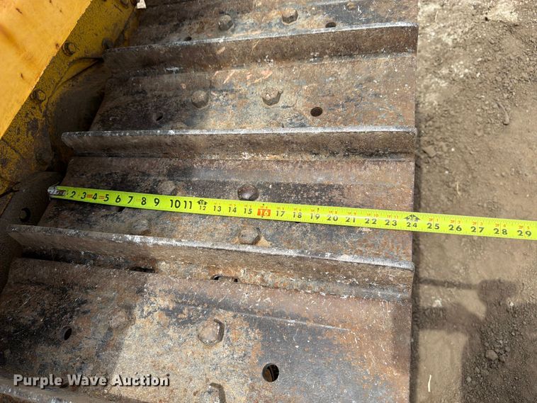 image for item FK3135 1992 Komatsu D68E dozer