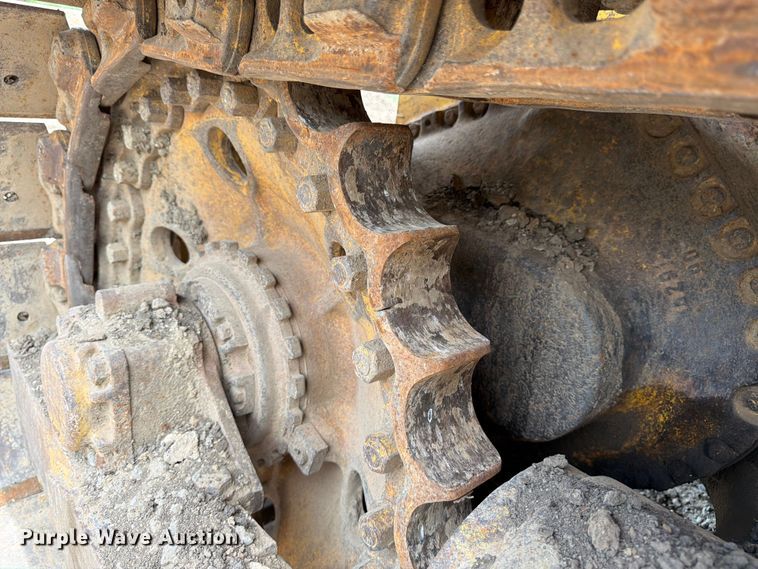 image for item FK3135 1992 Komatsu D68E dozer