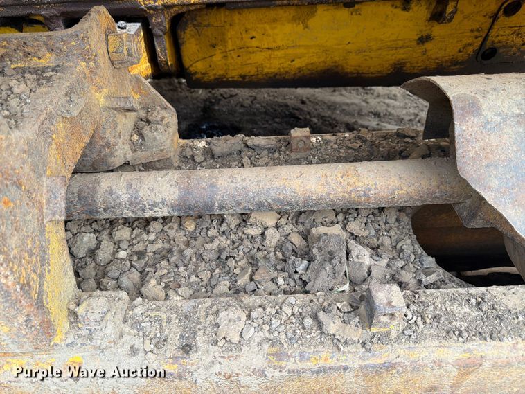 image for item FK3135 1992 Komatsu D68E dozer
