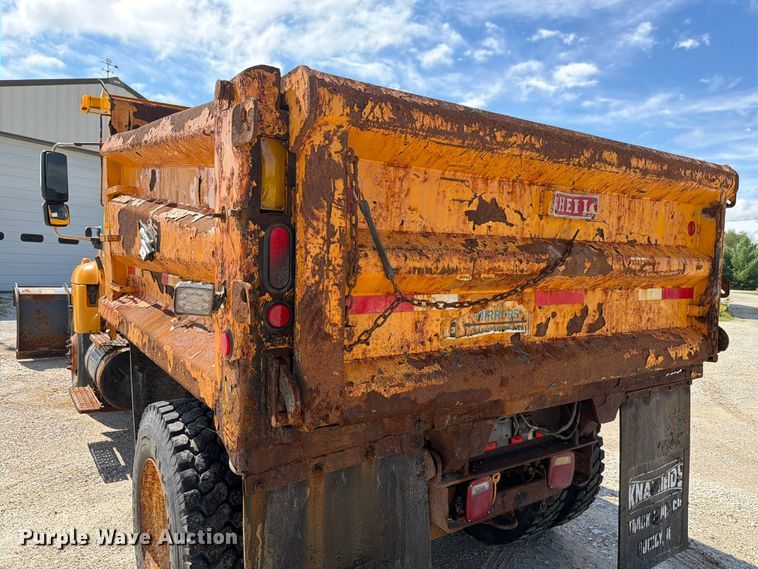 image for item FK4037 2006 International 7400 dump truck