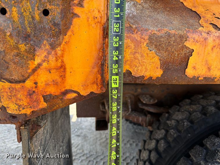 image for item FK4037 2006 International 7400 dump truck