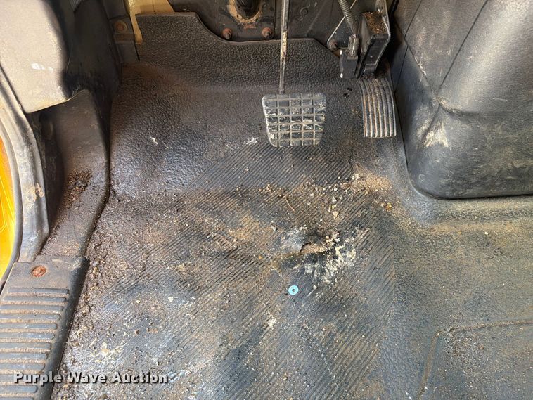 image for item FK4037 2006 International 7400 dump truck