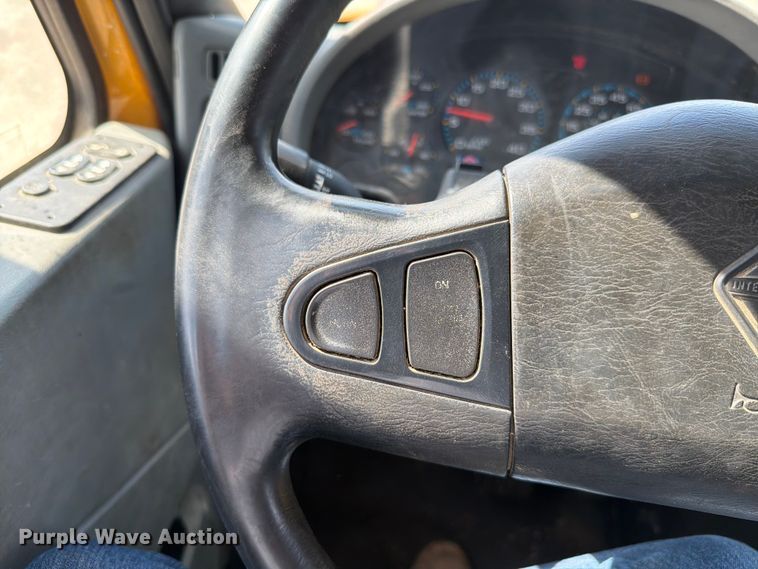 image for item FK4037 2006 International 7400 dump truck