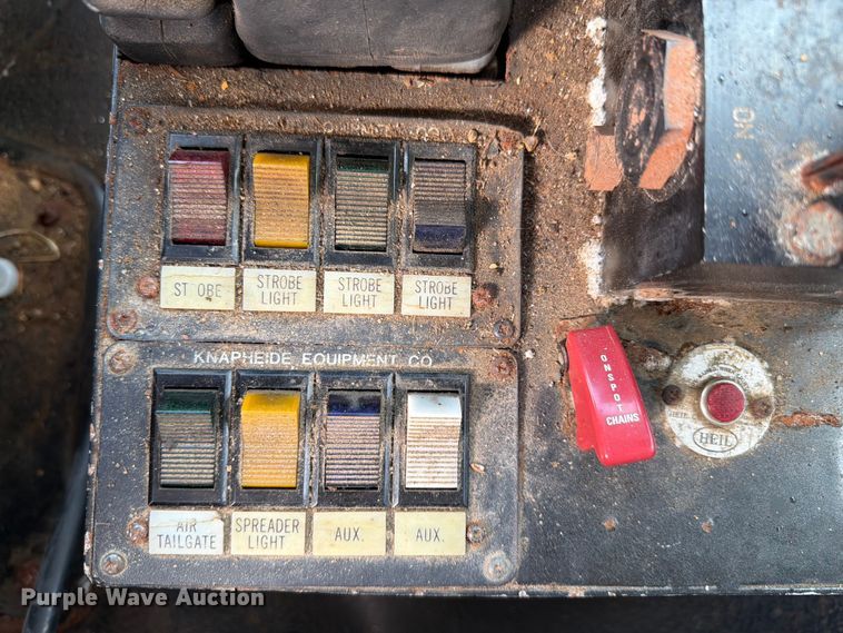 image for item FK4037 2006 International 7400 dump truck