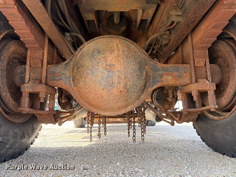 image for item FK4037 2006 International 7400 dump truck