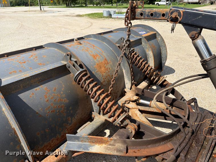 image for item FK4037 2006 International 7400 dump truck
