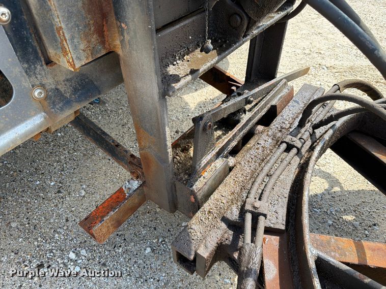 image for item FK4037 2006 International 7400 dump truck