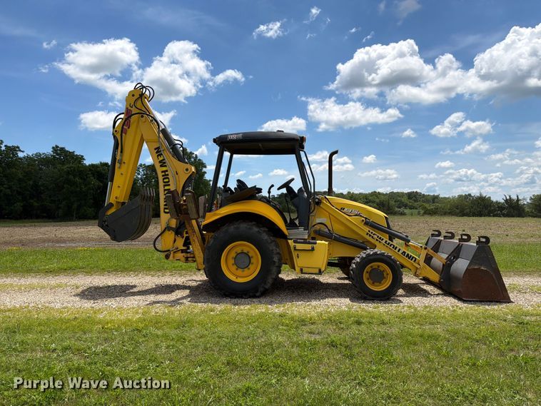 image for item FK4038 2013 New Holland B95c backhoe