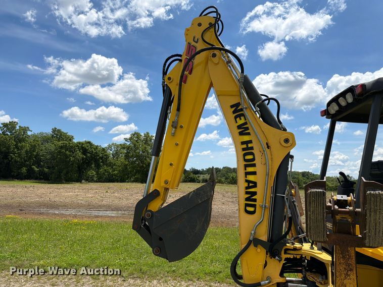 image for item FK4038 2013 New Holland B95c backhoe