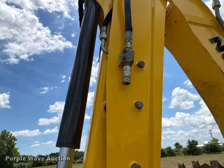 image for item FK4038 2013 New Holland B95c backhoe
