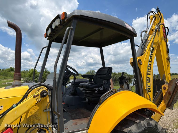 image for item FK4038 2013 New Holland B95c backhoe