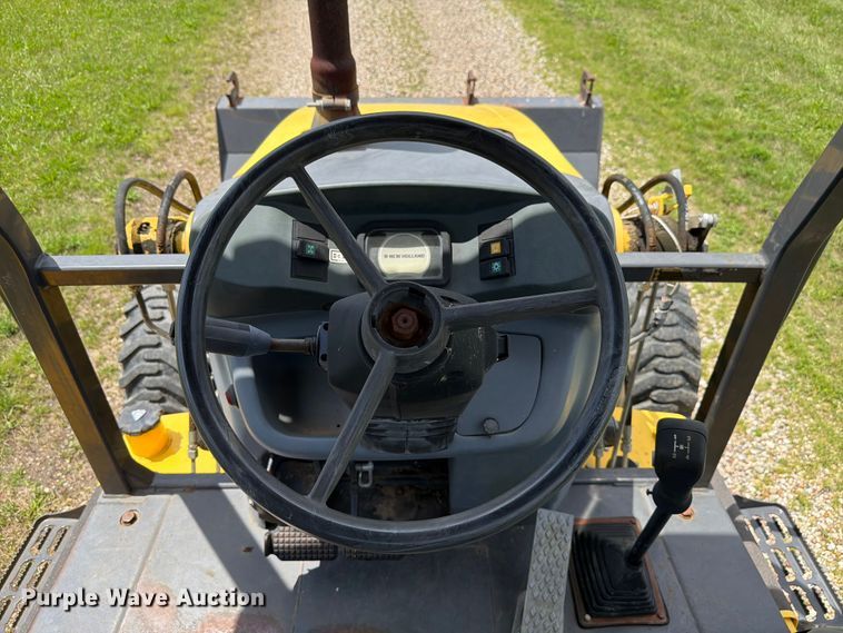 image for item FK4038 2013 New Holland B95c backhoe