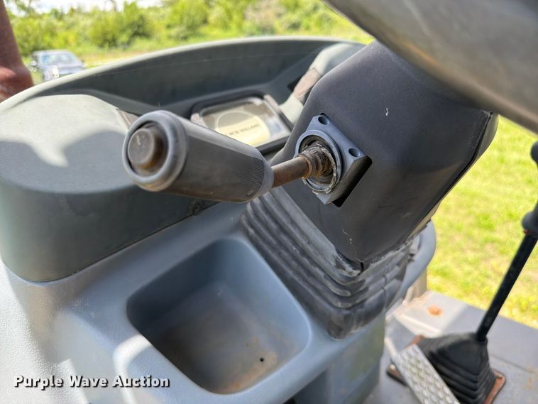 image for item FK4038 2013 New Holland B95c backhoe